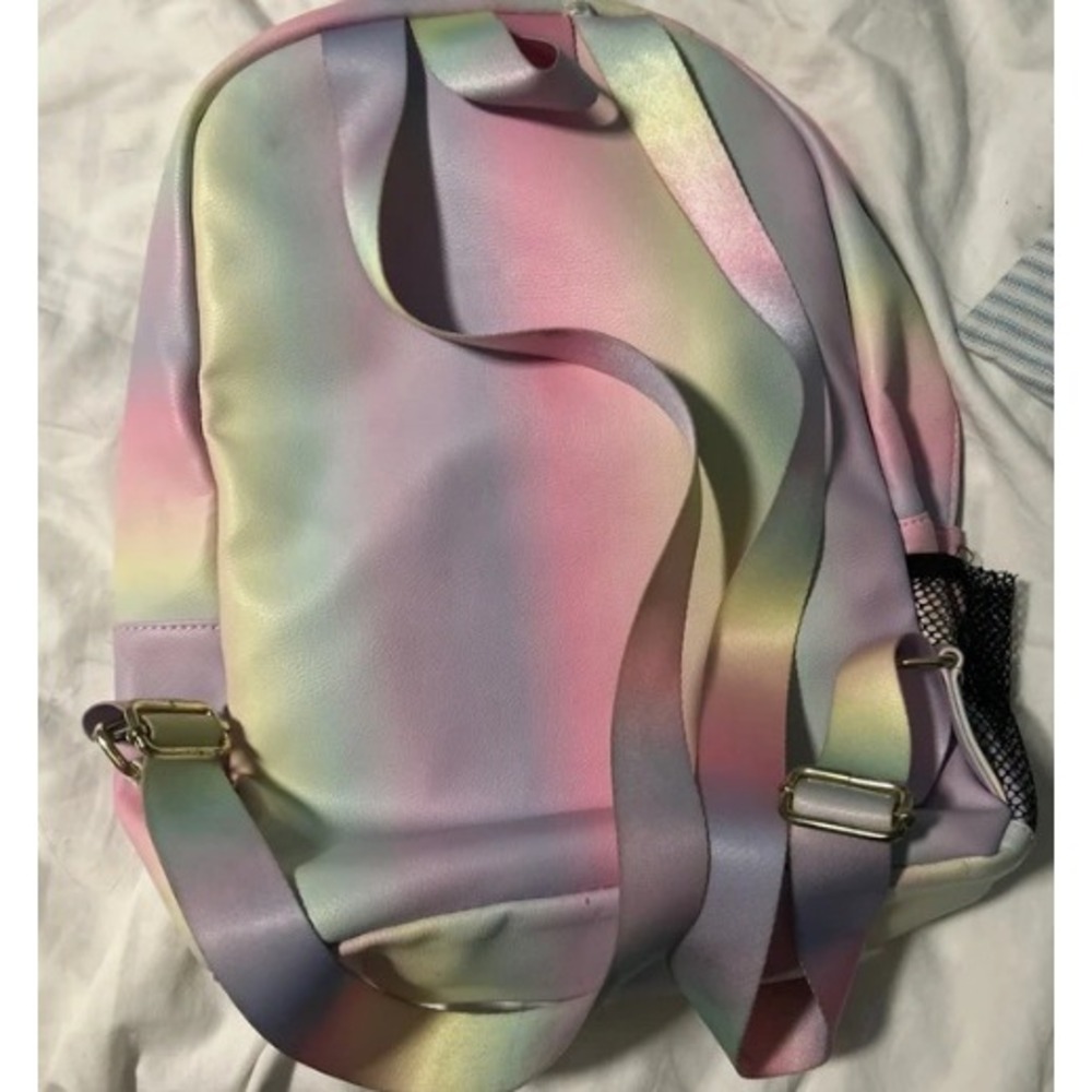 Betsey Johnson Backpack Womens Large Pastel Rainbow Heart Quilted Ombre - Picture 3 of 4